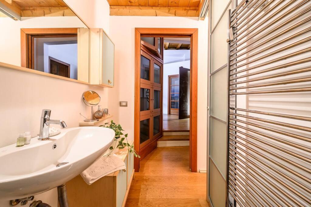 Apartament Ab Plus - Via Del Carro 11 Bolonia Zewnętrze zdjęcie
